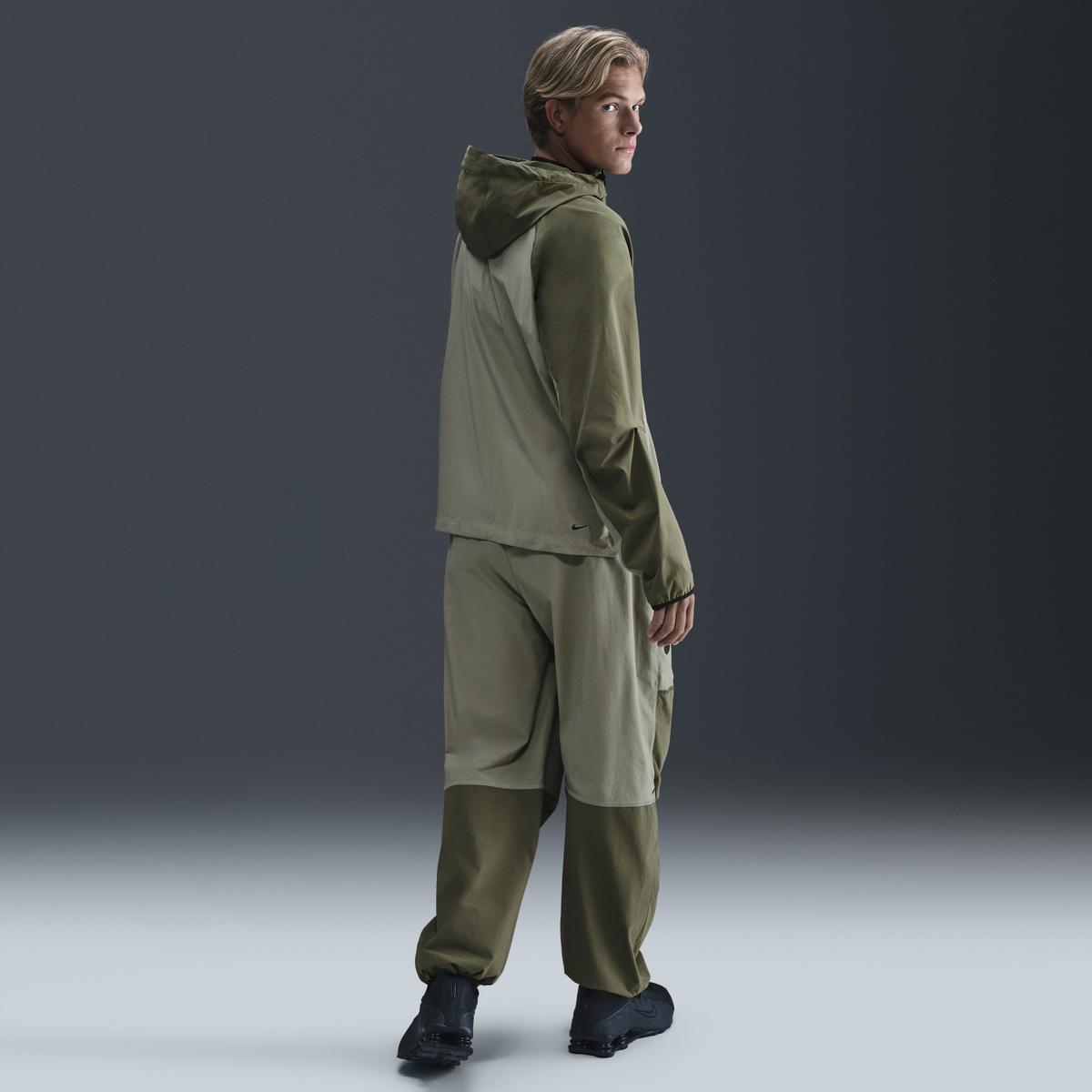 product/n/i/nike_hm7151-321_light-army-medium-olive-black_7.jpg