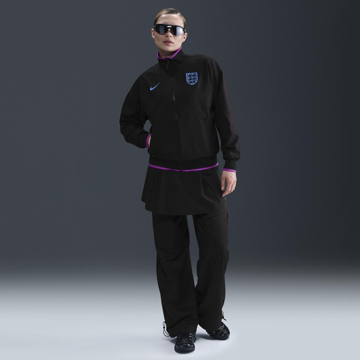 product/n/i/nike_hm9778-010_black-lt-photo-blue_7.jpg