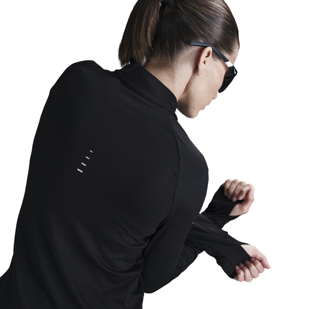 product/n/i/nike_hq0499-010_noir_3.jpg