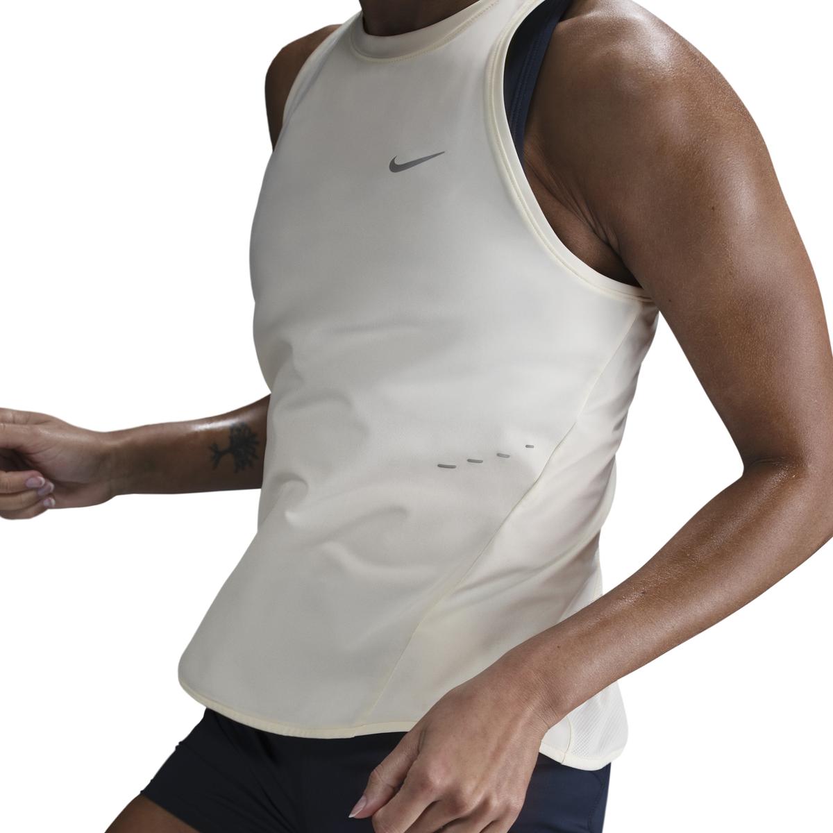 product/n/i/nike_hq0620-133_sail-reflective-silv_3.jpg