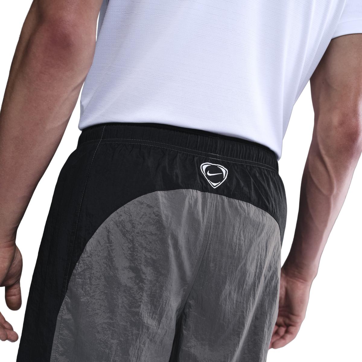 product/n/i/nike_hq3393-064_lt-graphite-black-sail_1.jpg