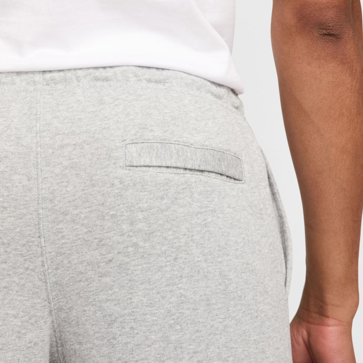 product/n/i/nike_hq4422-063-phsym002-nw121324.jpg