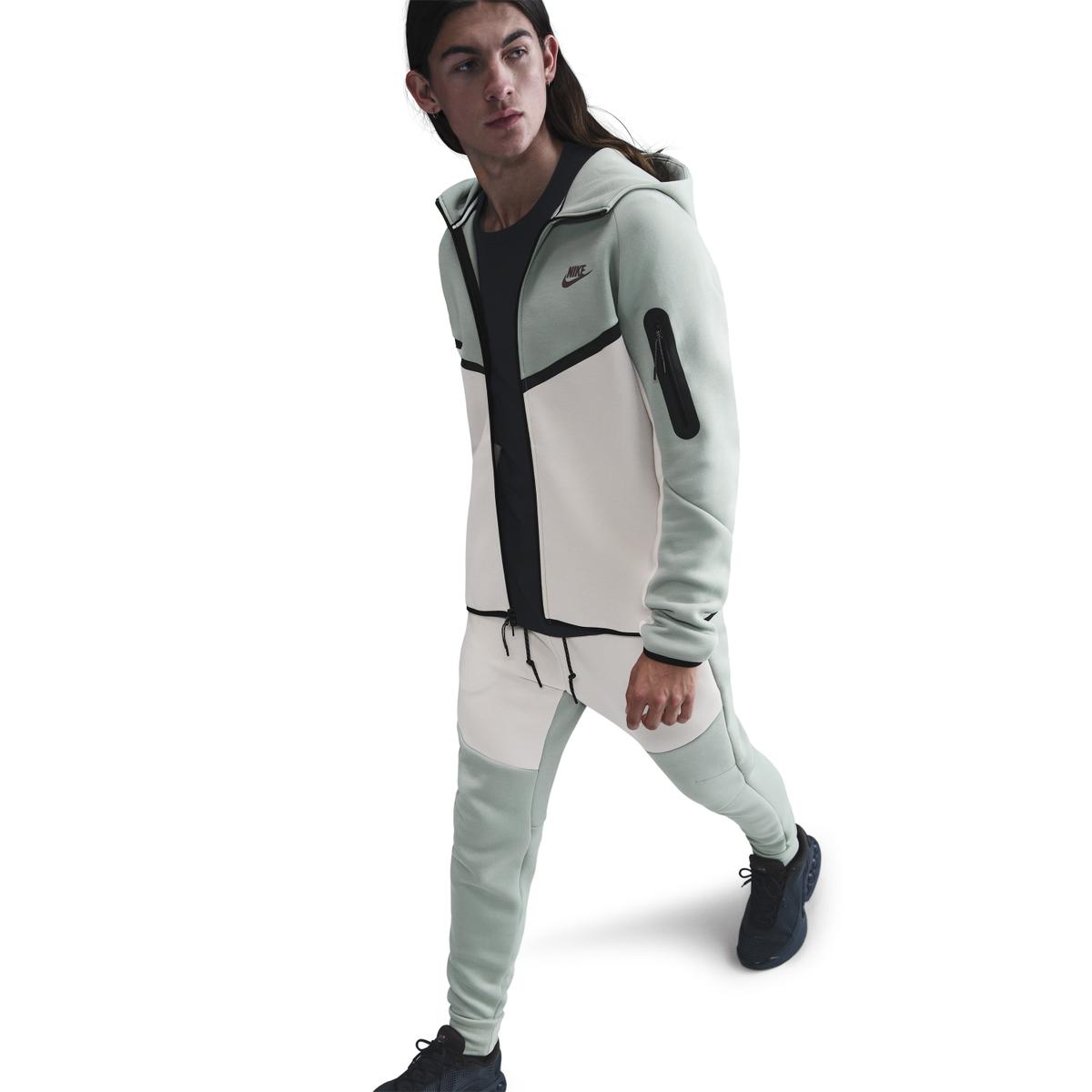 product/n/i/nike_hv0949-020_dusty-sage-lt-orewood-brn-plum-eclipse_3.jpg