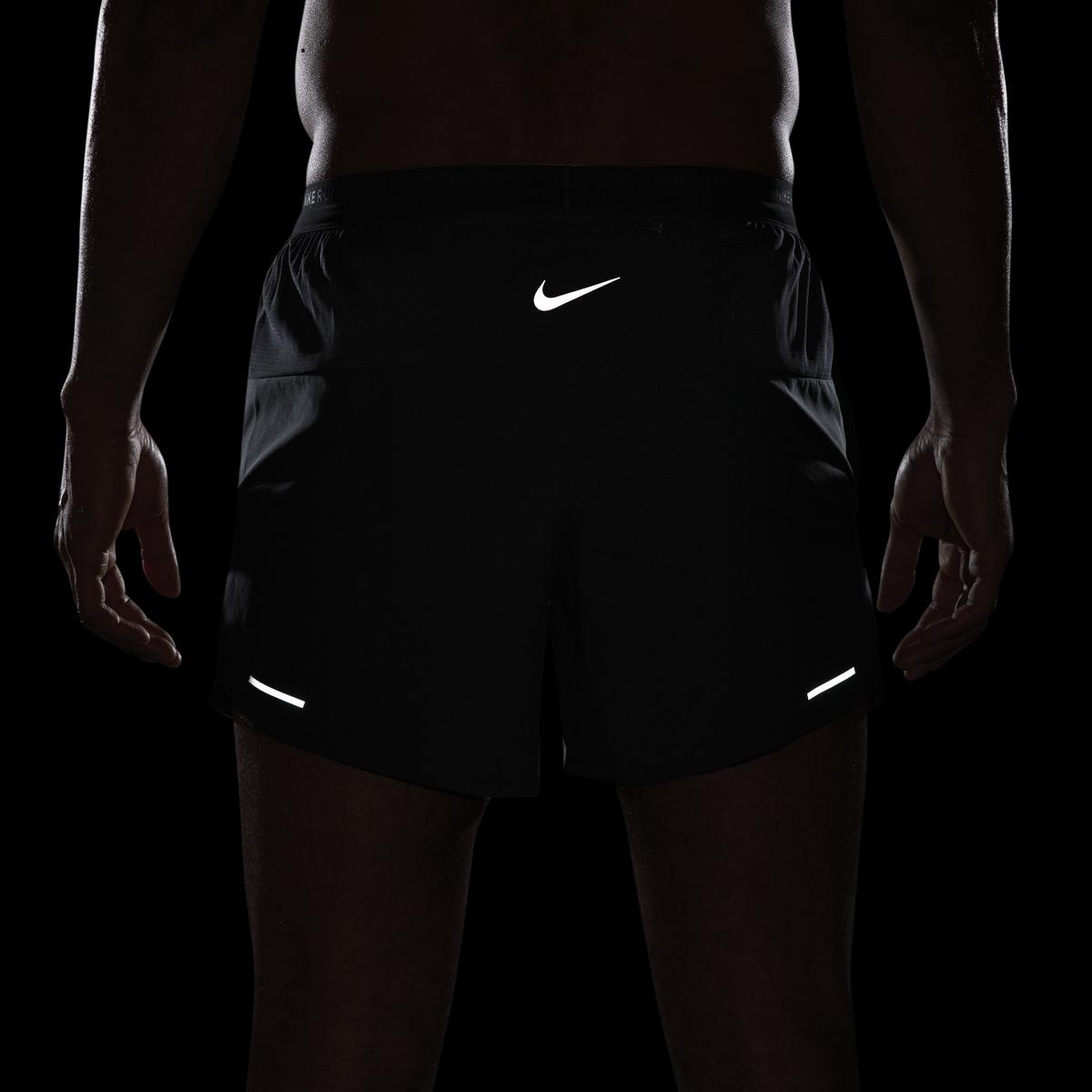 product/n/i/nike_hv2132-010_black-bright-crimson_4.jpg