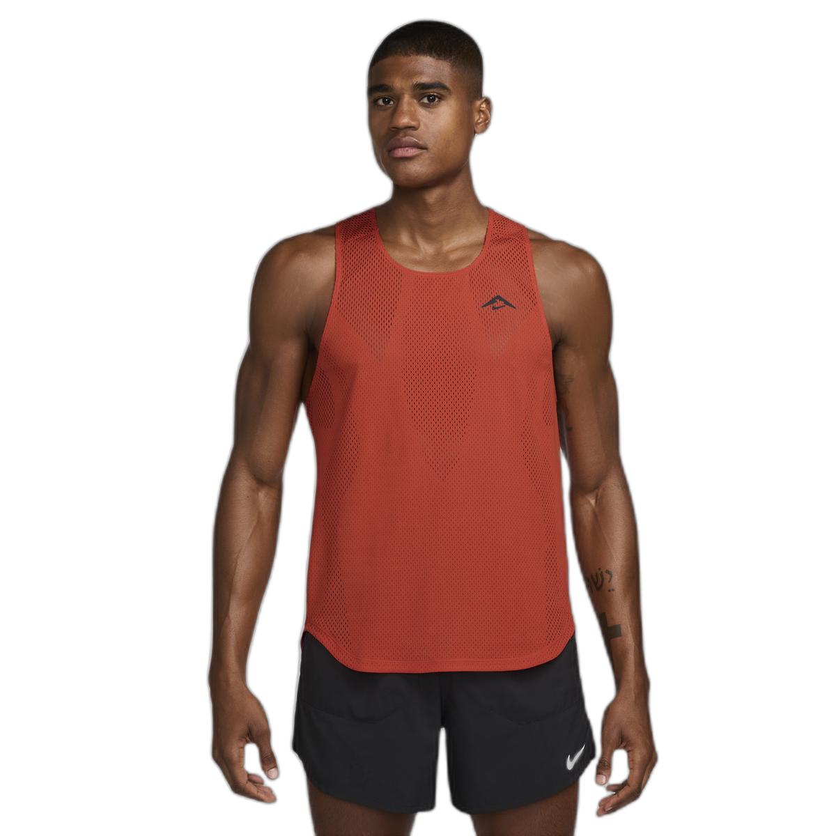 product/n/i/nike_hv2141-633_picante-red-black_1.jpg