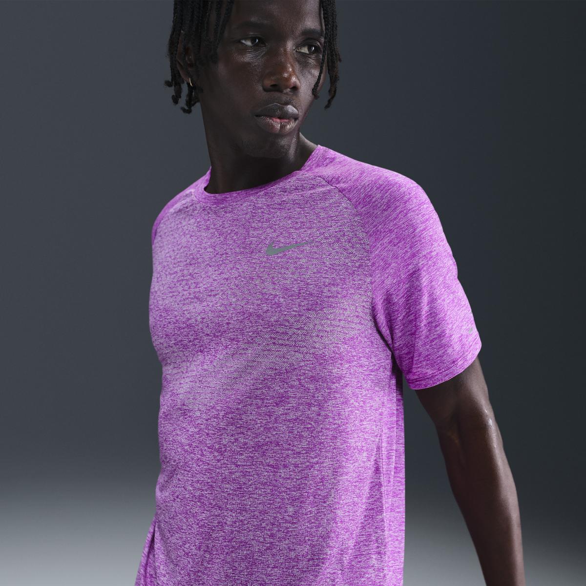 product/n/i/nike_hv5203-551_vivid-purple-htr-reflective-silv_3.jpg
