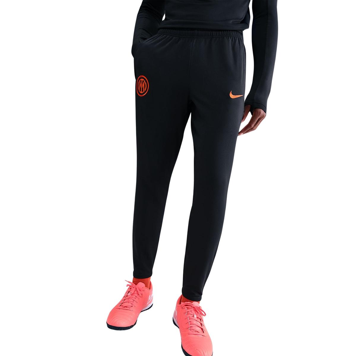 product/n/i/nike_hv8752-010_0.jpg
