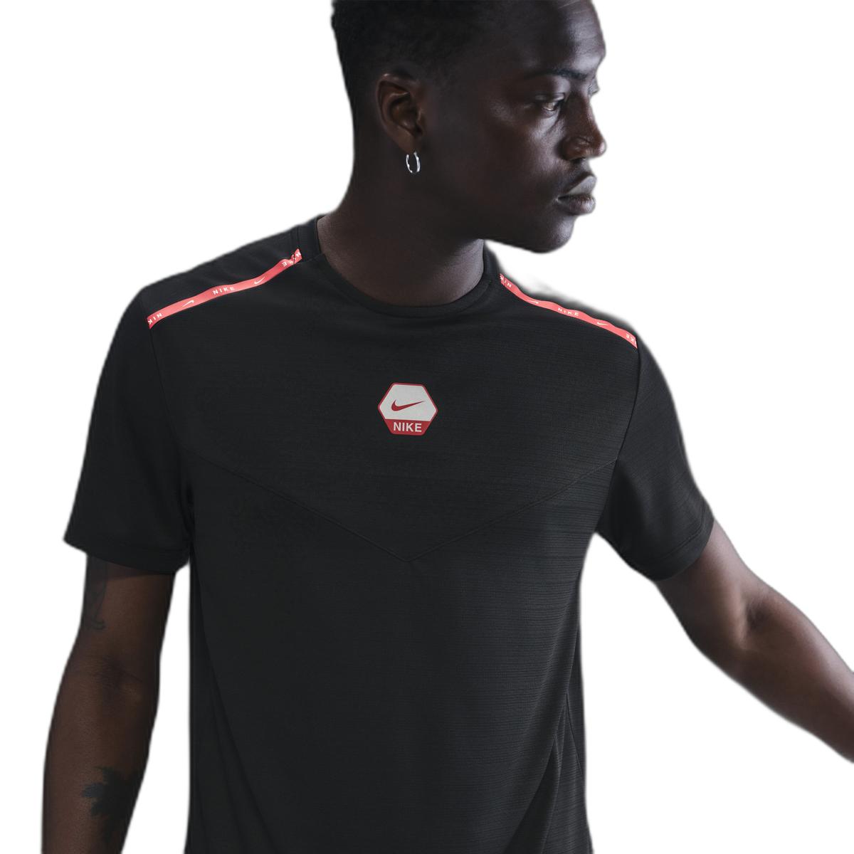 product/n/i/nike_ih4291-010_black_1.jpg