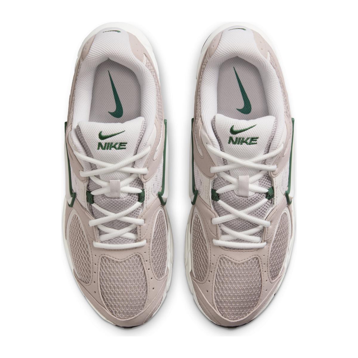 product/n/i/nike_ii6292-001-phcth001.jpg