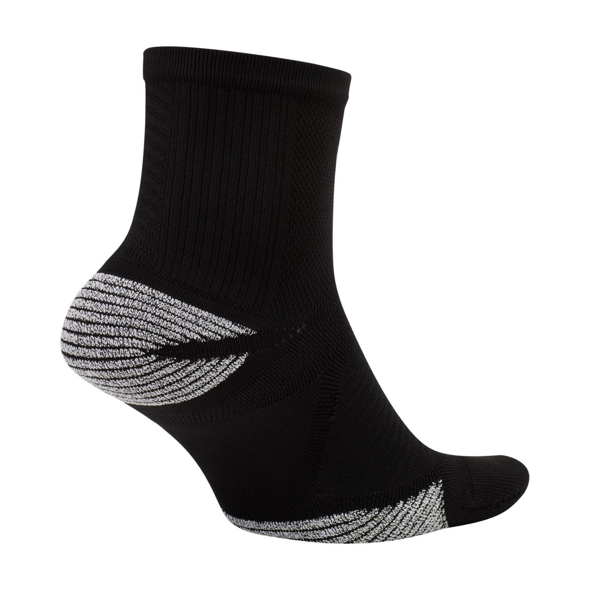product/n/i/nike_sk0122-010-phsbh001.jpg