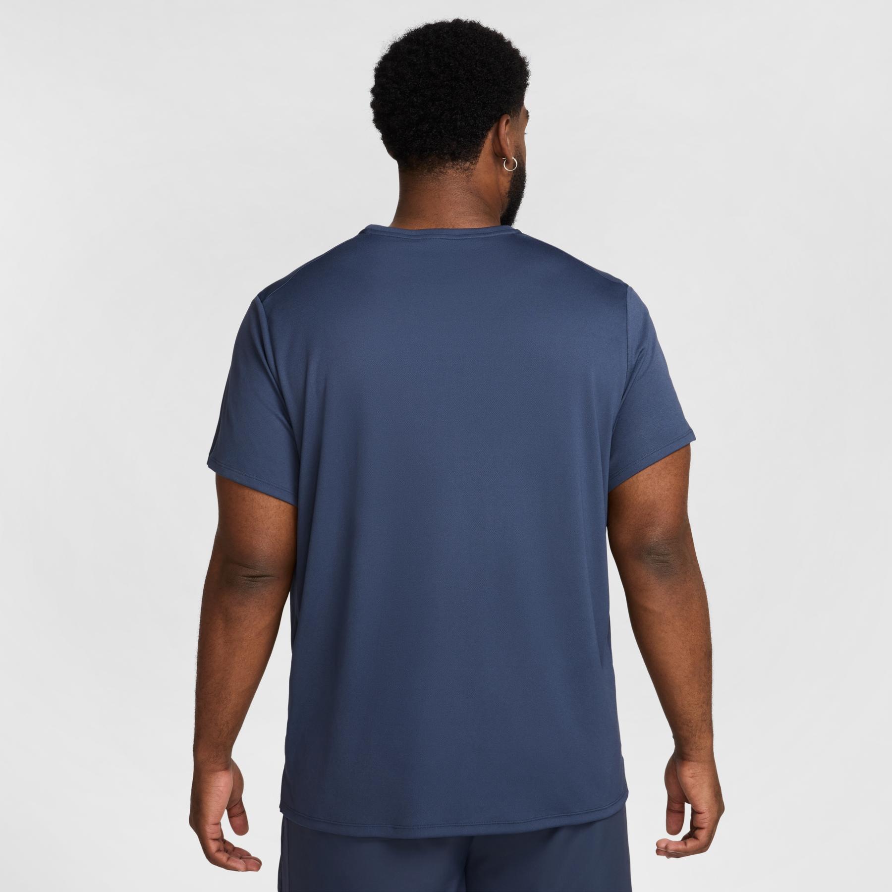 product/2/0/2025_08_nike_dv9315-437-phsym009.jpg