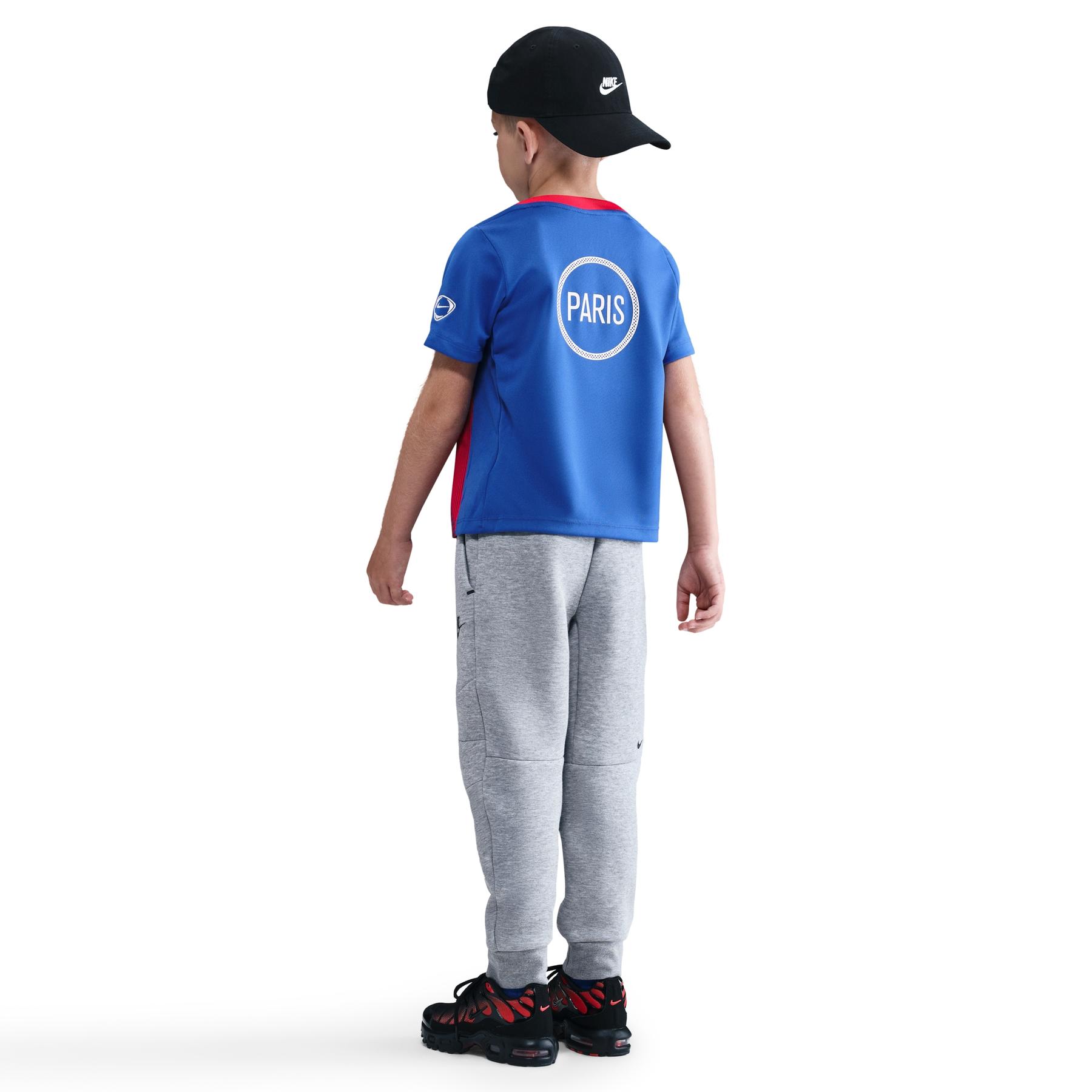 product/2/0/2025_08_nike_ib5677-406-phsbm001.jpg