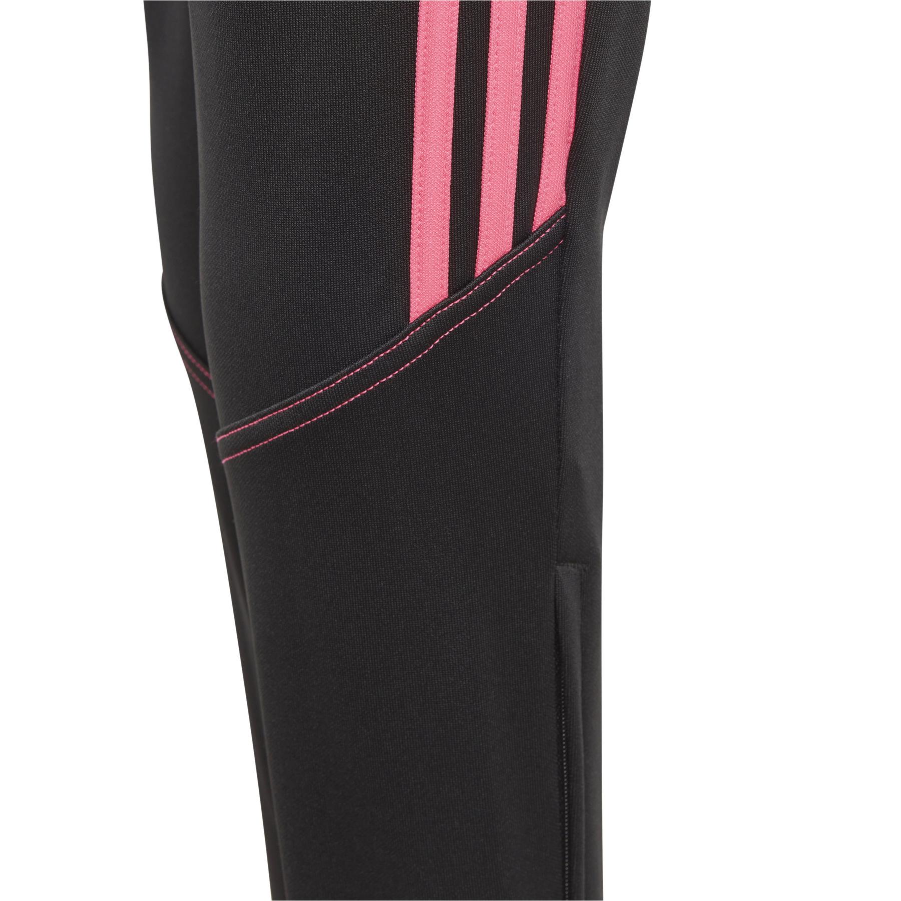 product/2/0/2025_09_adidas_il9558_5_apparel_photography_detail_view_2_white.jpg