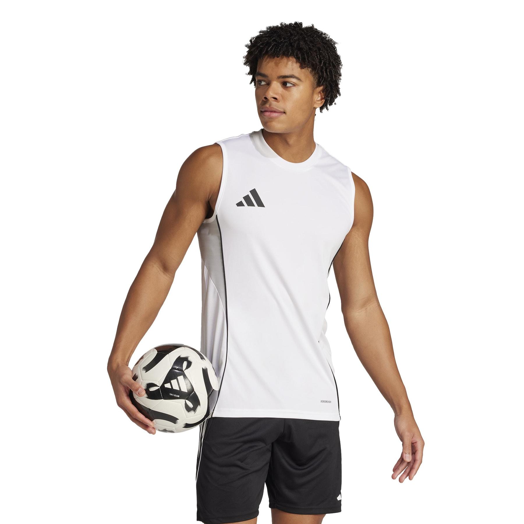 product/2/0/2025_09_adidas_jj1522_6_apparel_on_model_walking_view_white.jpg