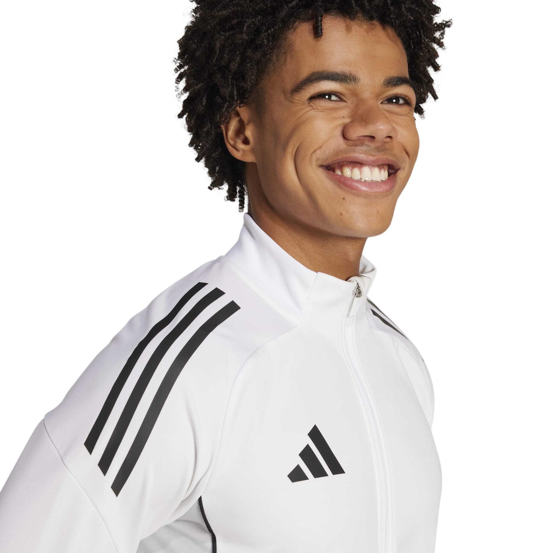 product/2/0/2025_09_adidas_jm3555_6_apparel_on_model_detail_view_1_white.jpg