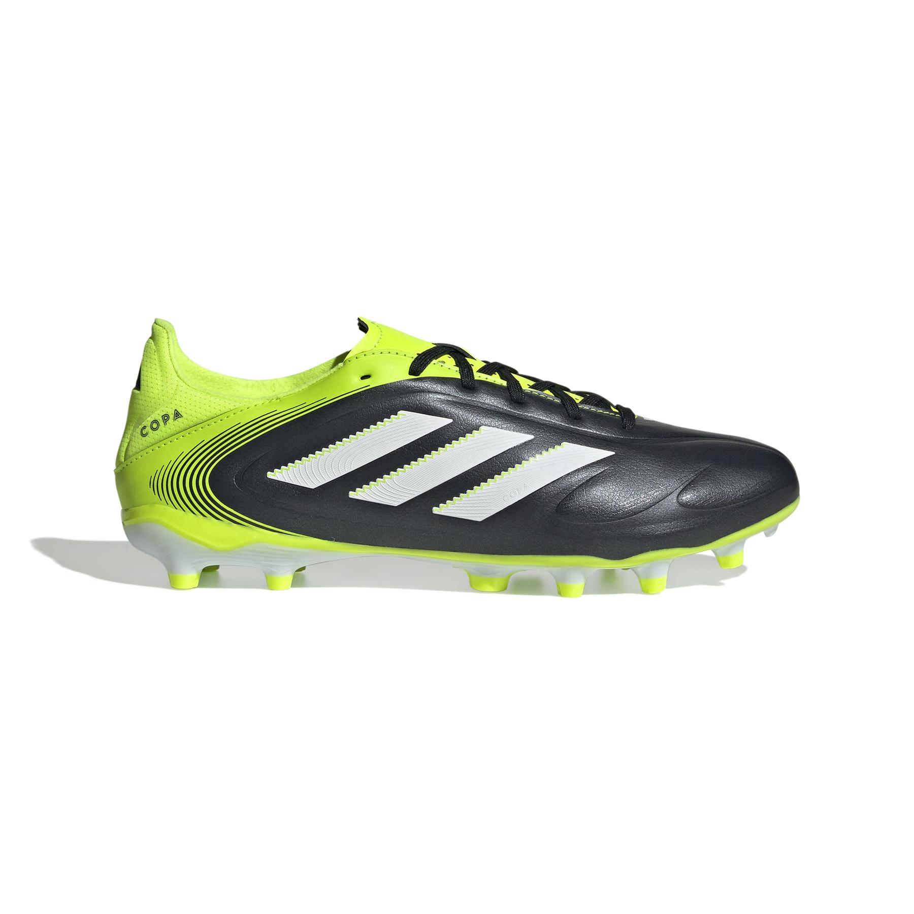 product/2/0/2025_adidas_jh6298_1_footwear_photography_side_lateral_center_view_white.jpg