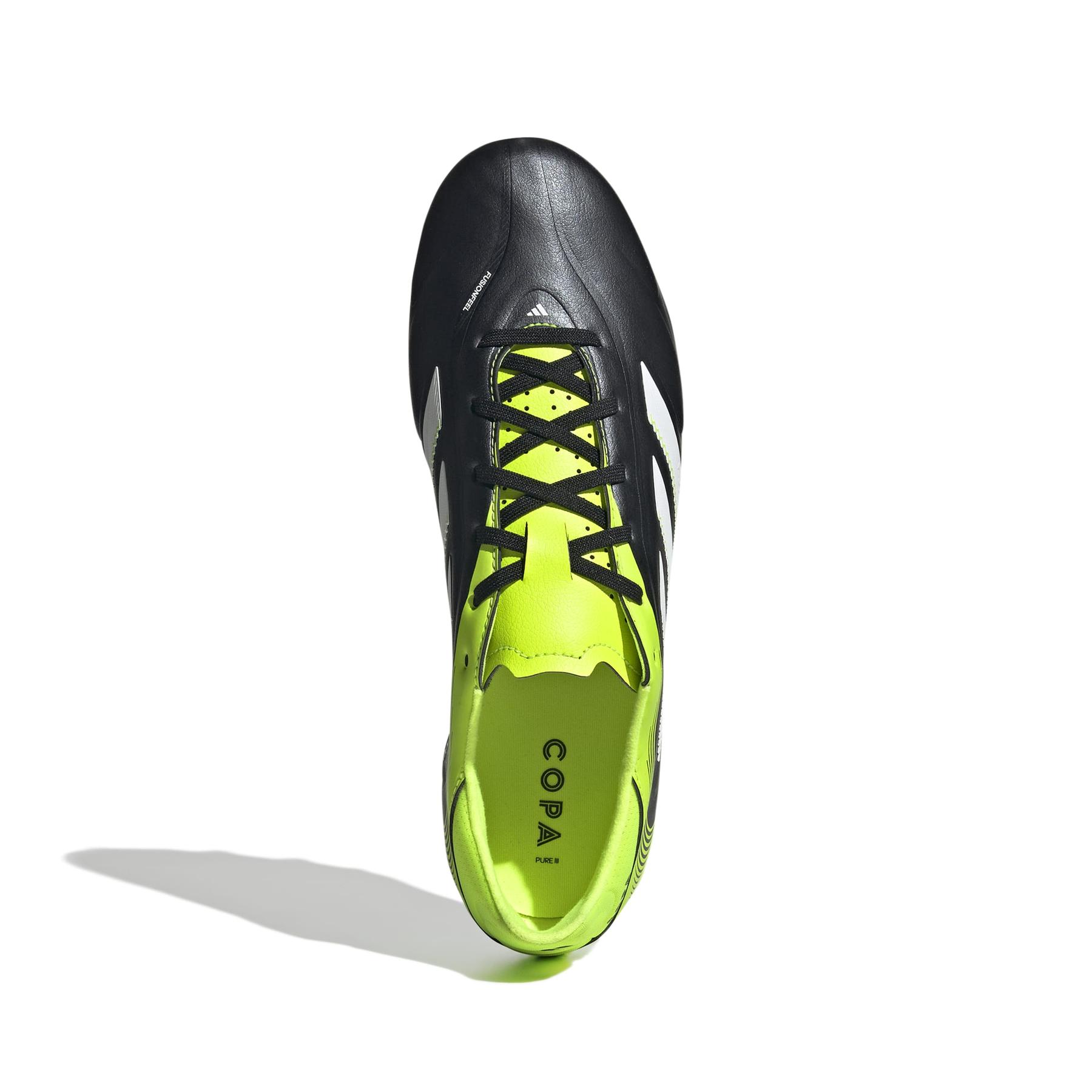 product/2/0/2025_adidas_jh6298_2_footwear_photography_top_portrait_view_white.jpg