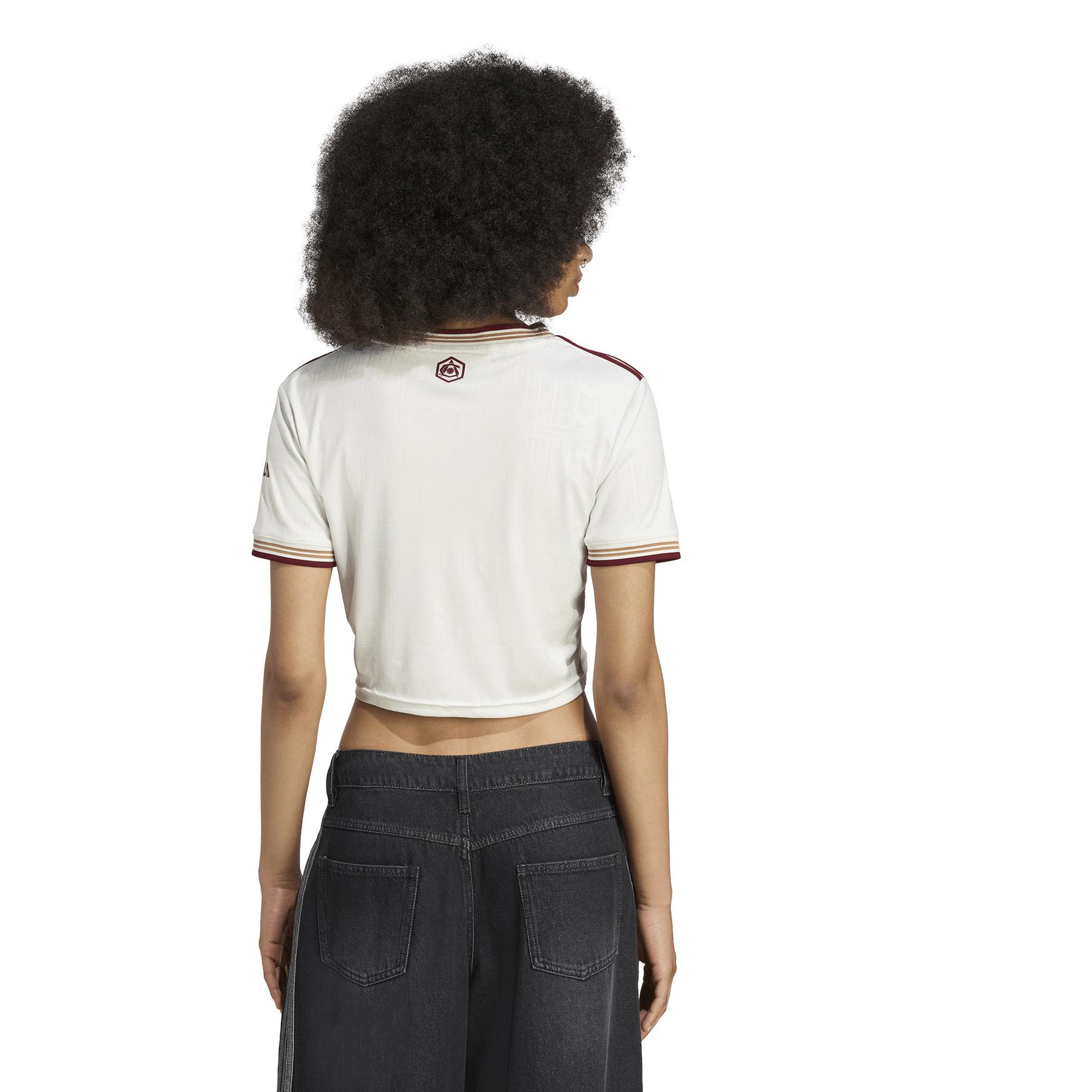 product/2/0/2025_adidas_jp4223_4_apparel_on_model_back_view_transparent.jpg