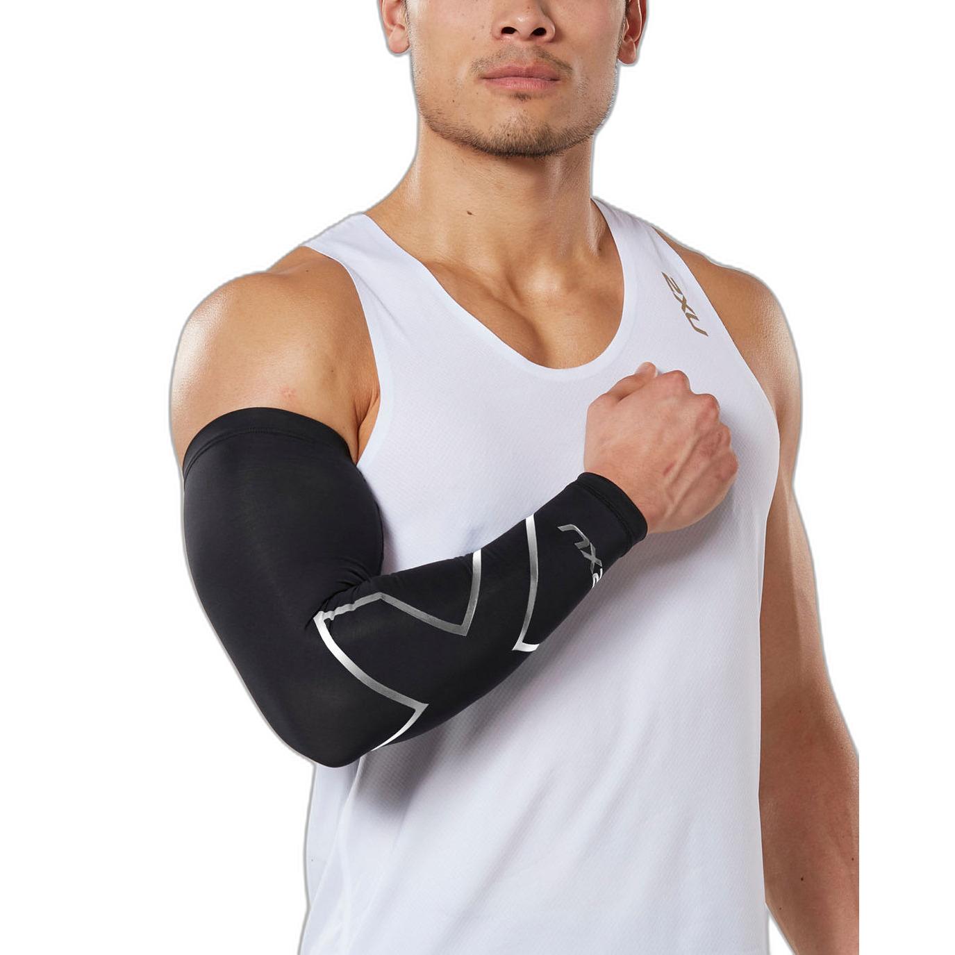 product/2/x/2xu_ua3196a-blk-sil.jpg