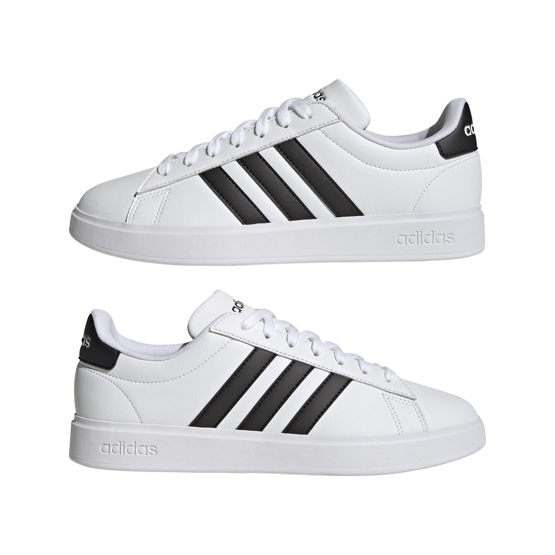product/a/d/adidas-originals_gw9195_10_footwear_photography_mirrored_pair_view_white_000.jpg