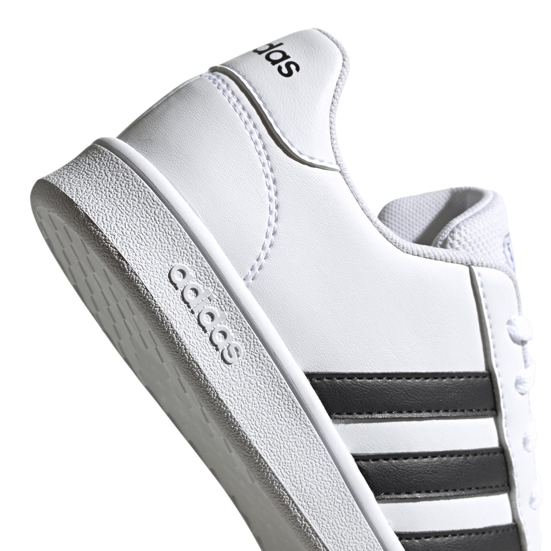product/a/d/adidas_ef0103_9_footwear_photography_detail_view_2_white_000.jpg