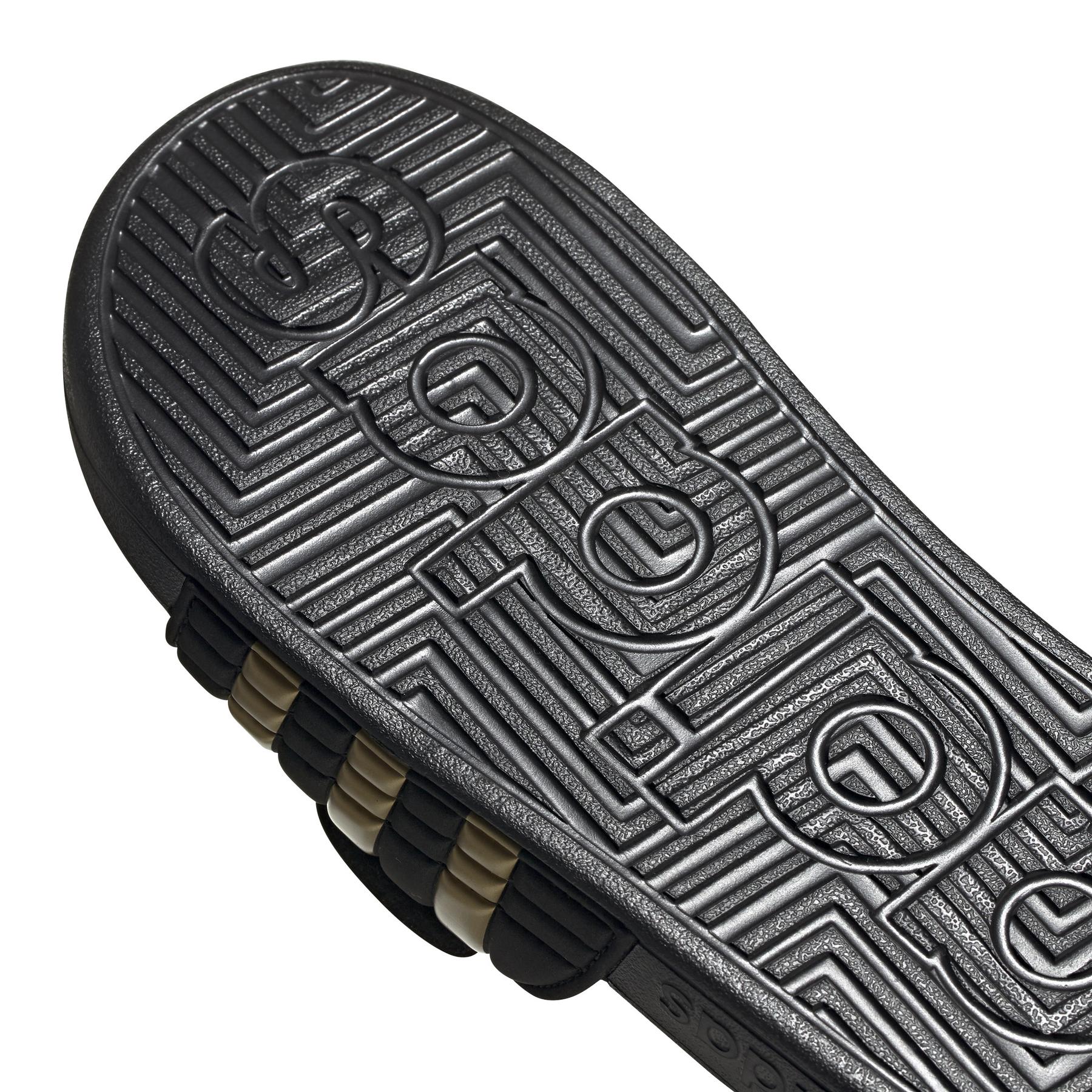 product/a/d/adidas_eg6517_10_footwear_photography_detail_view_3_white-nw031524.jpg