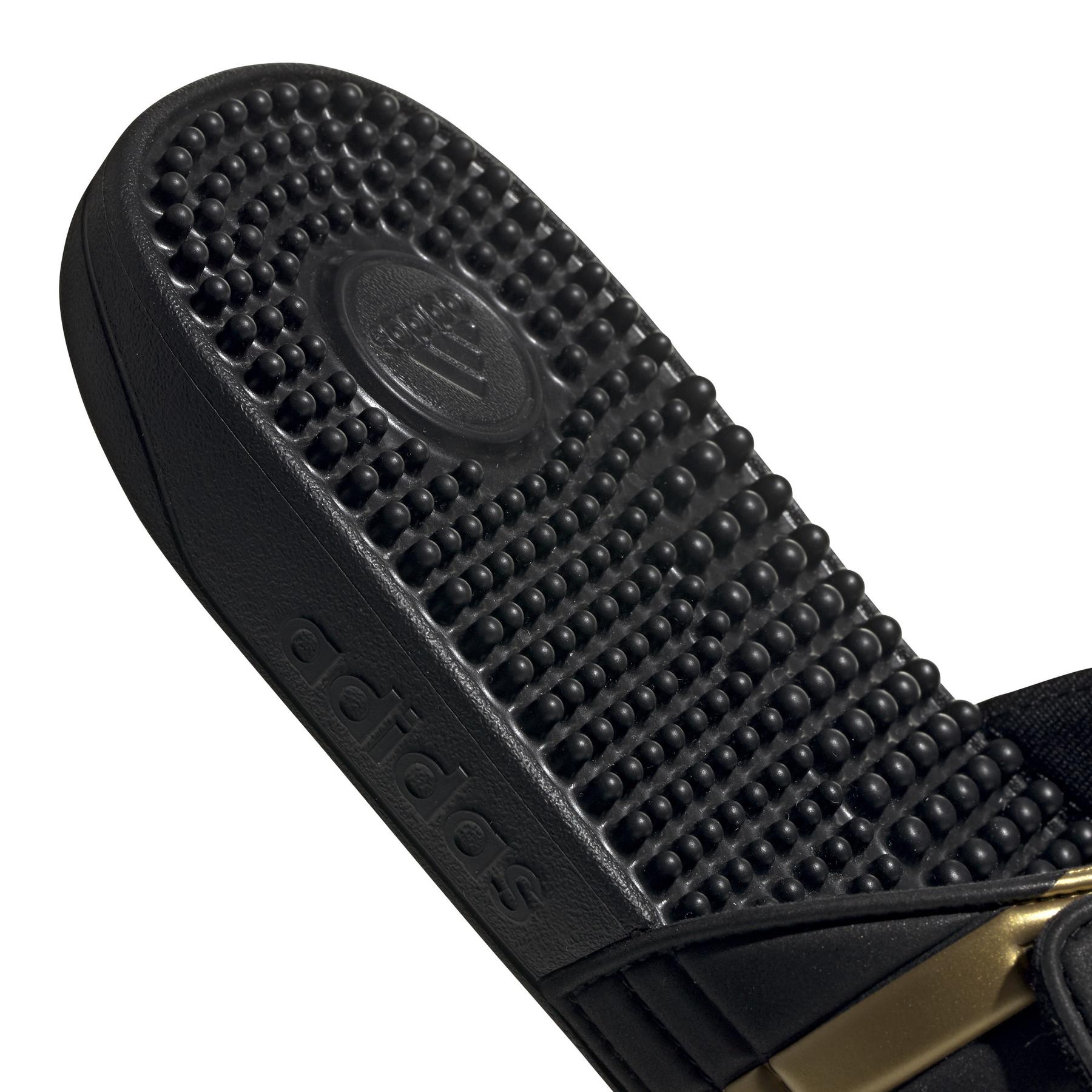product/a/d/adidas_eg6517_9_footwear_photography_detail_view_2_white-nw031524.jpg