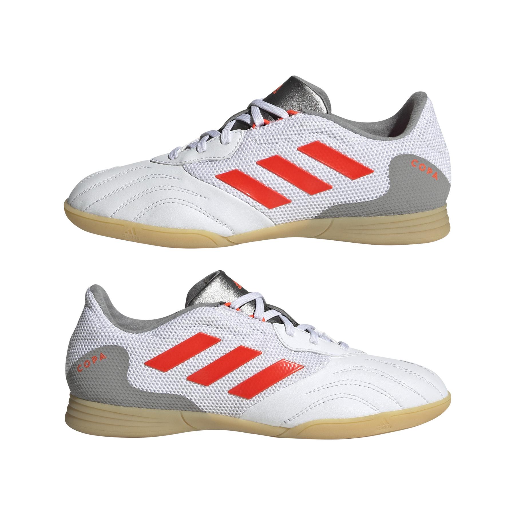 product/a/d/adidas_fy6158_10_footwear_photography_mirrored_pair_view_white_000.jpg