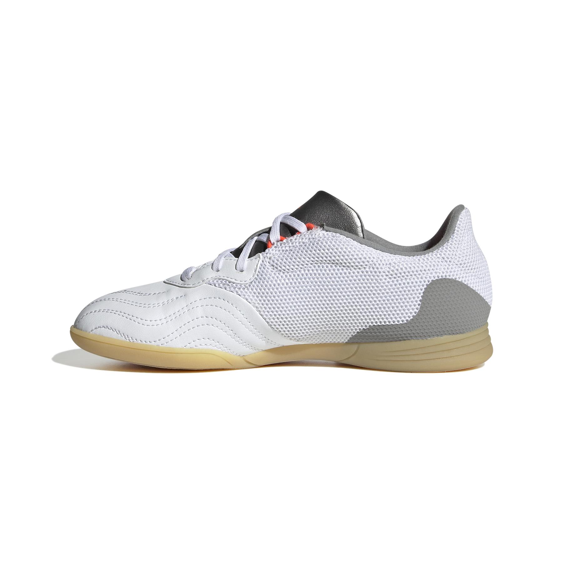 product/a/d/adidas_fy6158_5_footwear_photography_side_medial_center_view_white_000.jpg