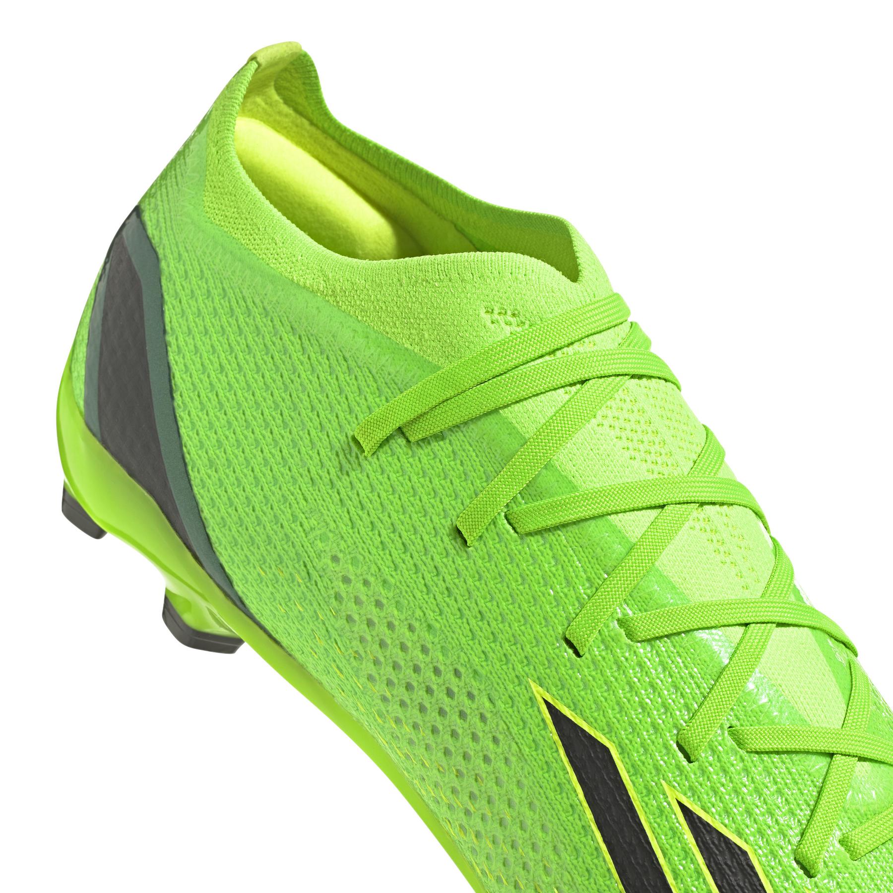 product/a/d/adidas_gw8451_7_footwear_photography_detail_view_1_white_000.jpg