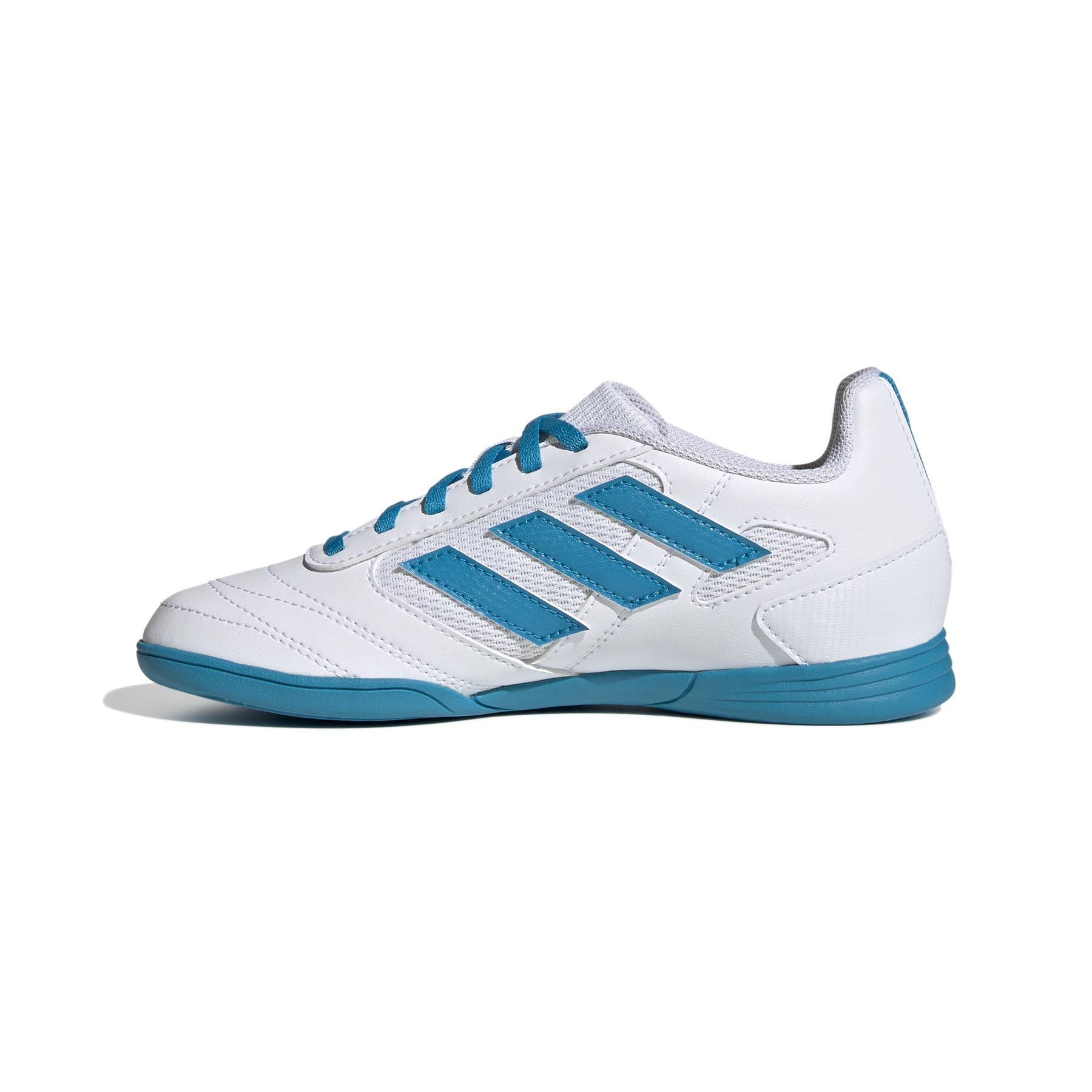 product/a/d/adidas_gz2561_4_footwear_photography_side_medial_center_view_white_000.jpg