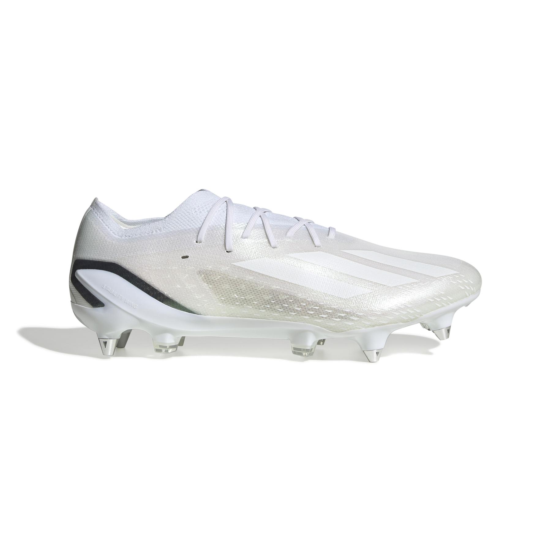 product/a/d/adidas_gz5094_1_footwear_photography_side_lateral_center_view_white_000.jpg
