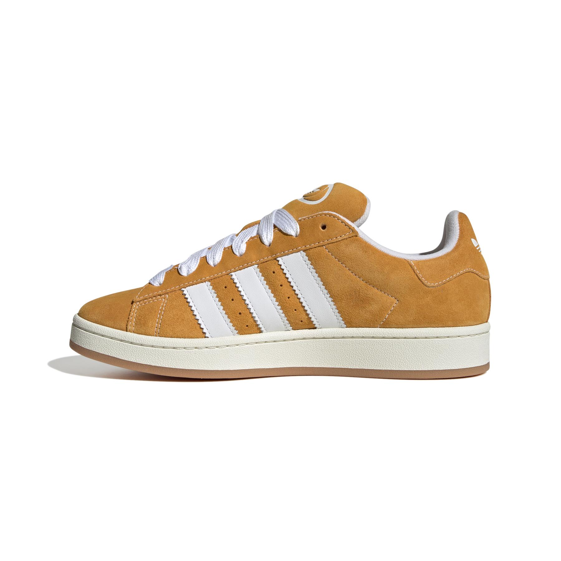 product/a/d/adidas_h03473_5_footwear_photography_side_medial_center_view_white.jpg