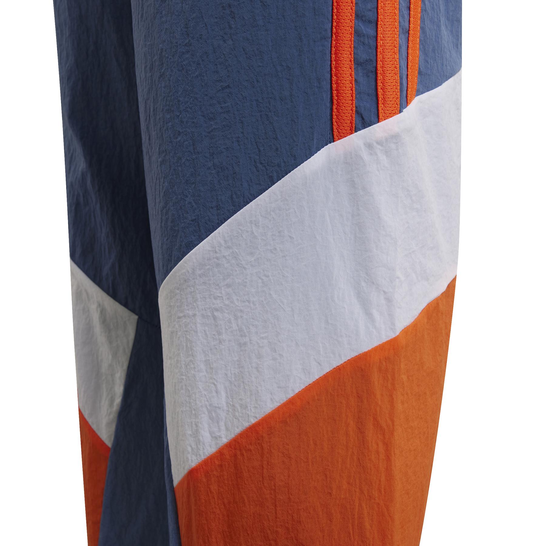 product/a/d/adidas_hn8548_4_apparel_photography_detail_view_1_white.jpg