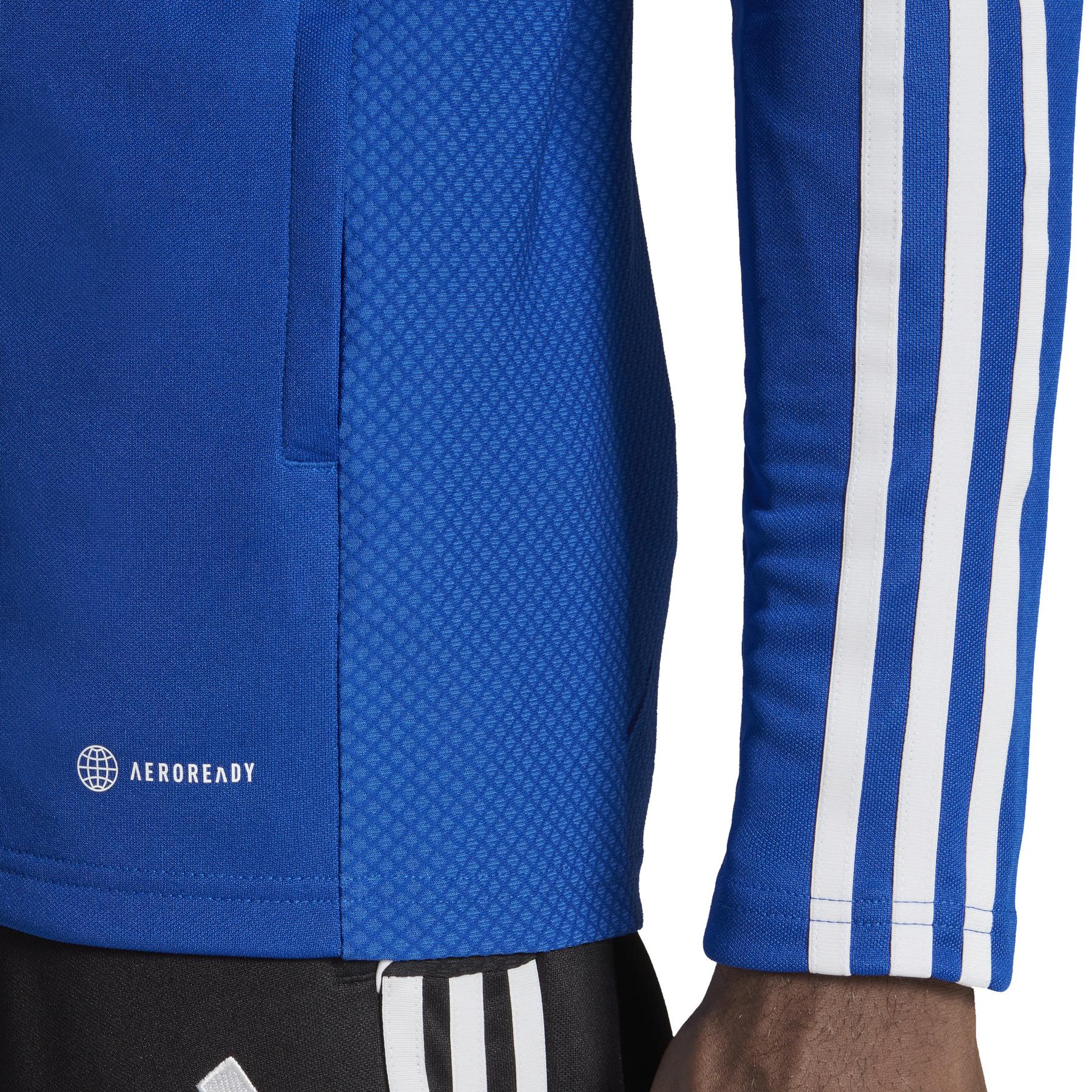 product/a/d/adidas_hs3505_8_apparel_on_model_detail_view_2_white.jpg