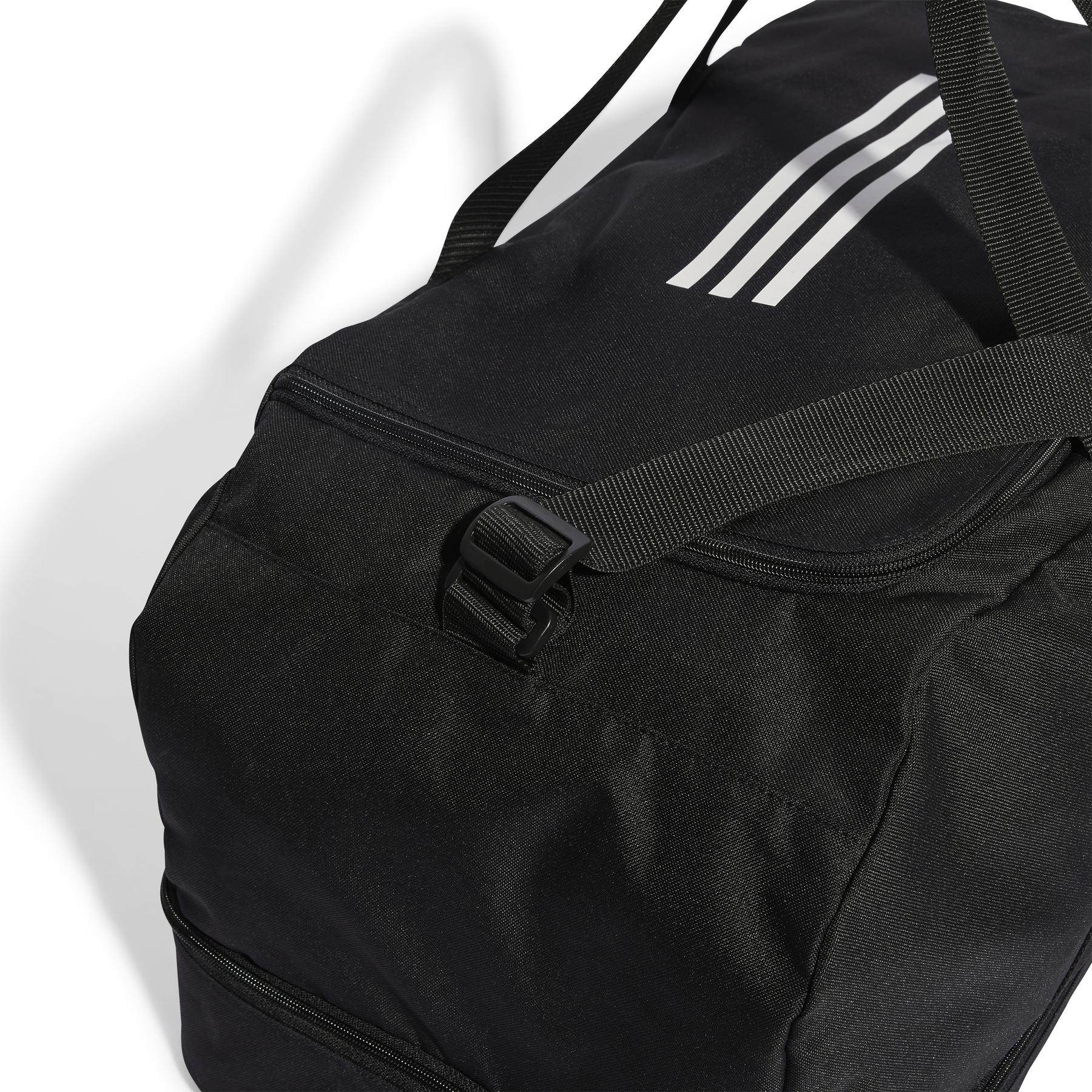 product/a/d/adidas_hs9744_6_hardware_photography_detail_view_2_white.jpg