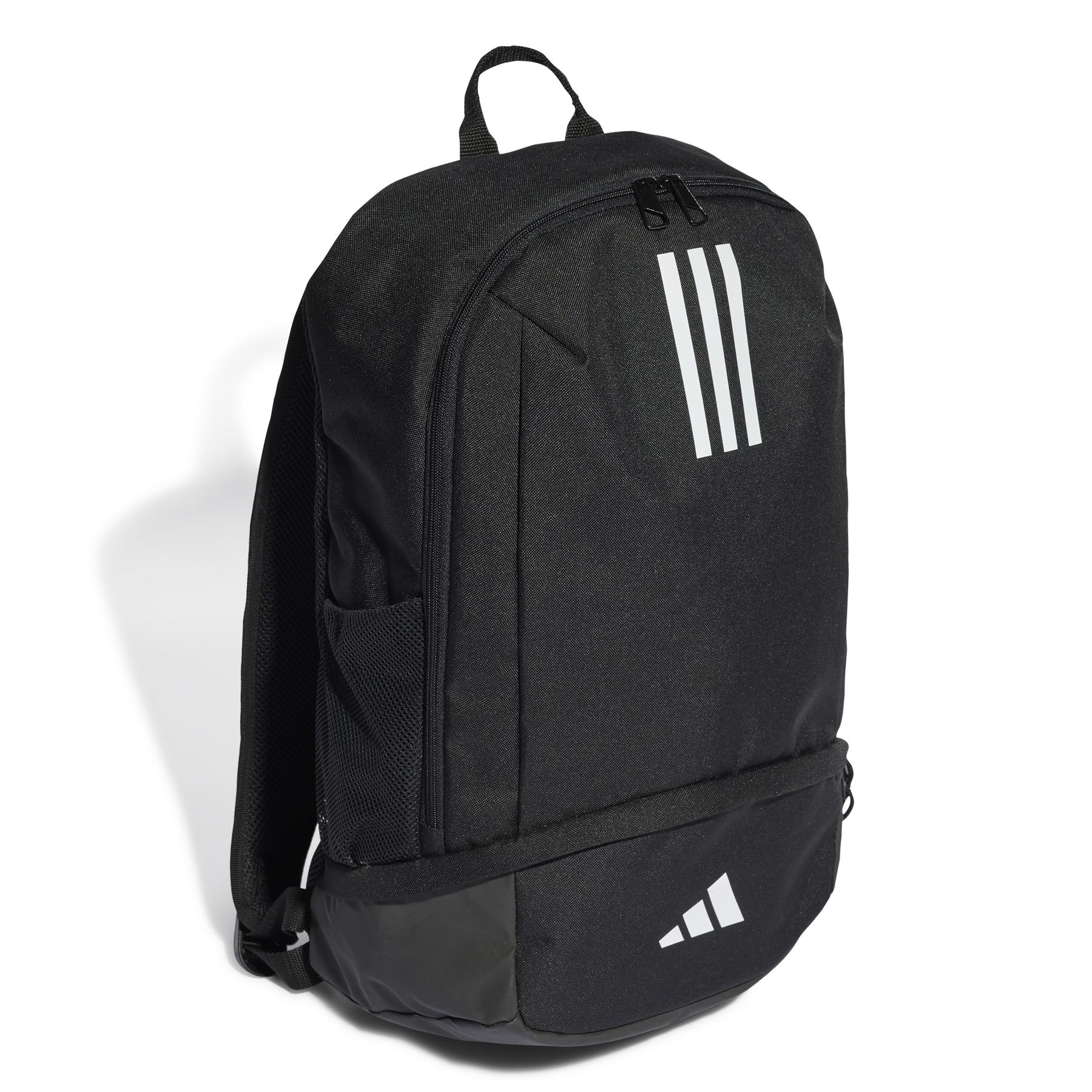 product/a/d/adidas_hs9758_3_hardware_photography_front_side_lateral_view_white.jpg