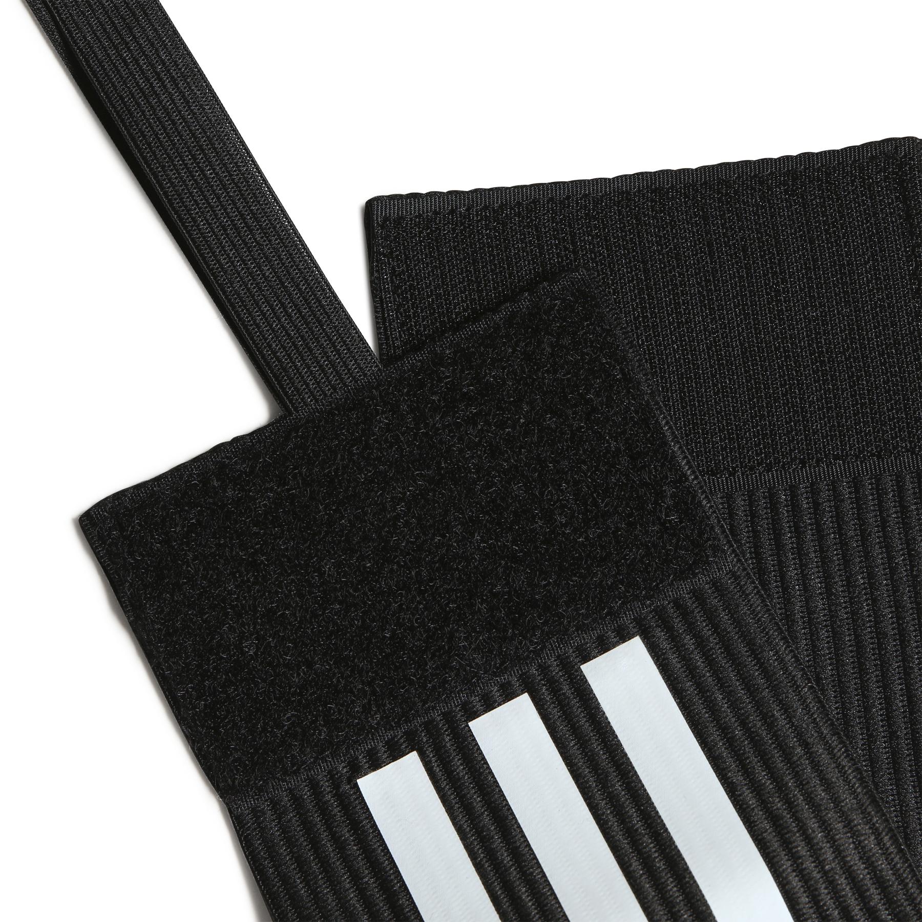 product/a/d/adidas_hs9766_4_hardware_photography_detail_view_2_white.jpg
