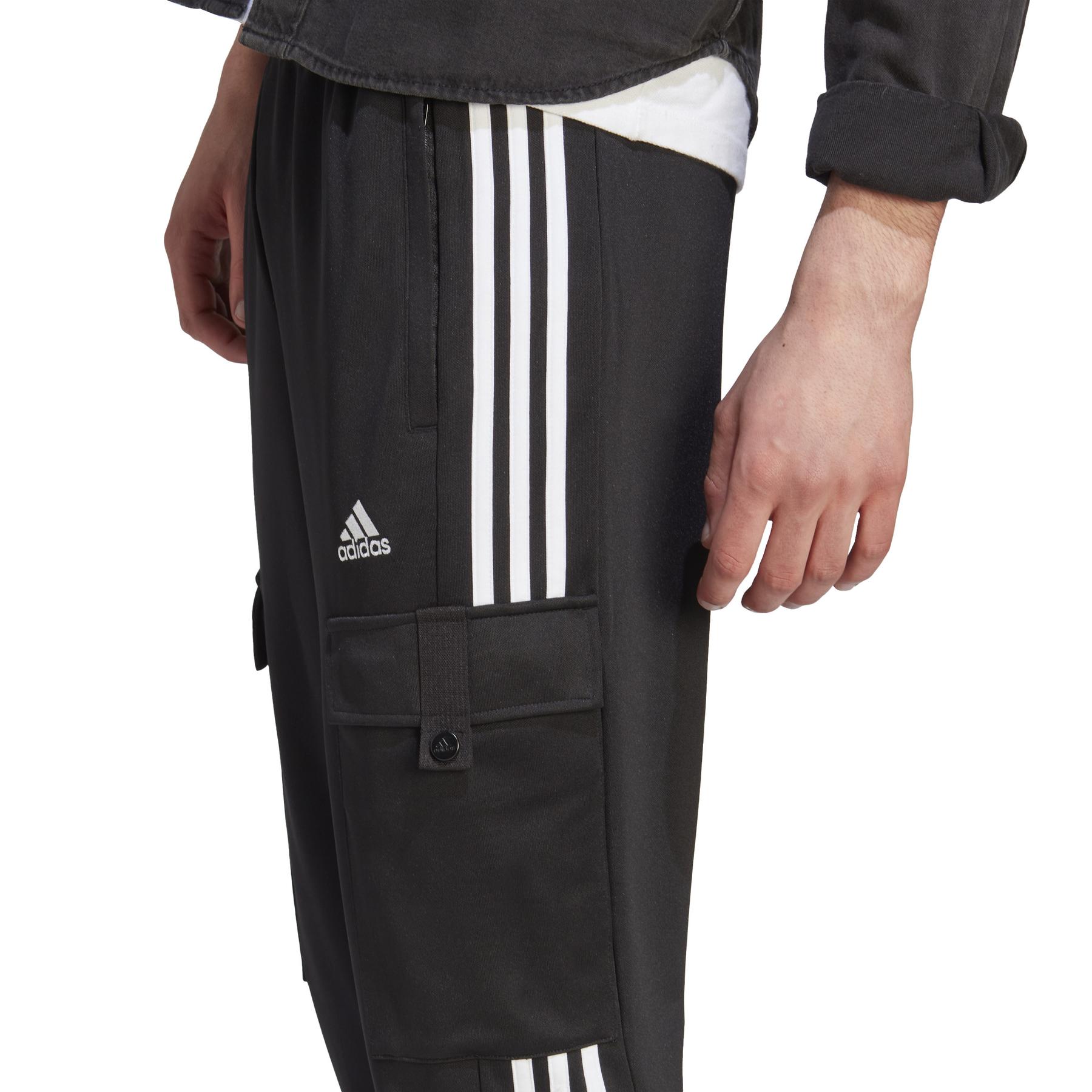 product/a/d/adidas_ia3067_6_apparel_on_model_detail_view_1_white.jpg