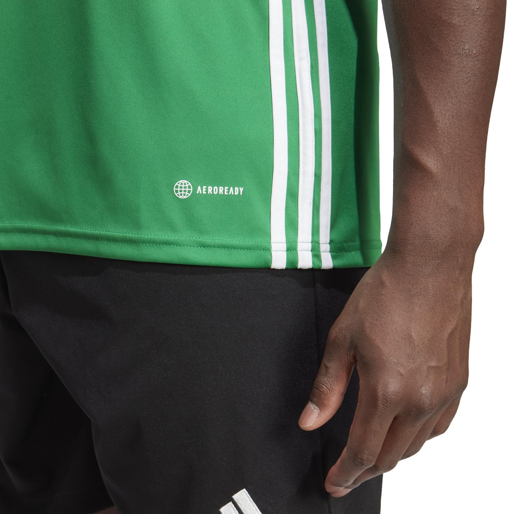 product/a/d/adidas_ia9147_10_apparel_on_model_detail_view_2_white.jpg
