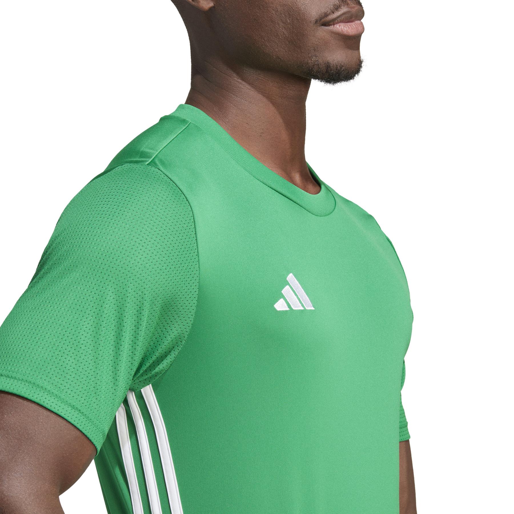 product/a/d/adidas_ia9147_9_apparel_on_model_detail_view_1_white.jpg