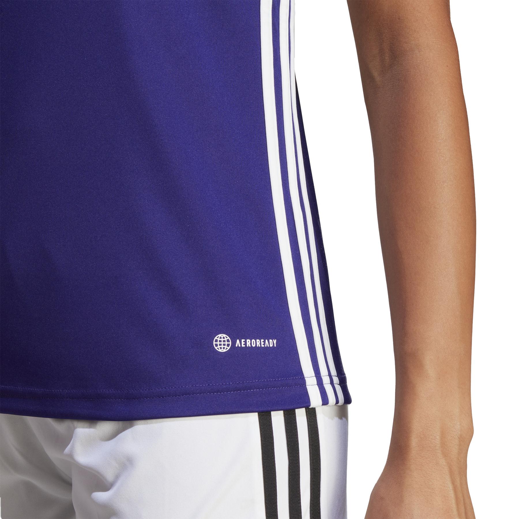 product/a/d/adidas_ib4931_9_apparel_on_model_detail_view_2_white.jpg