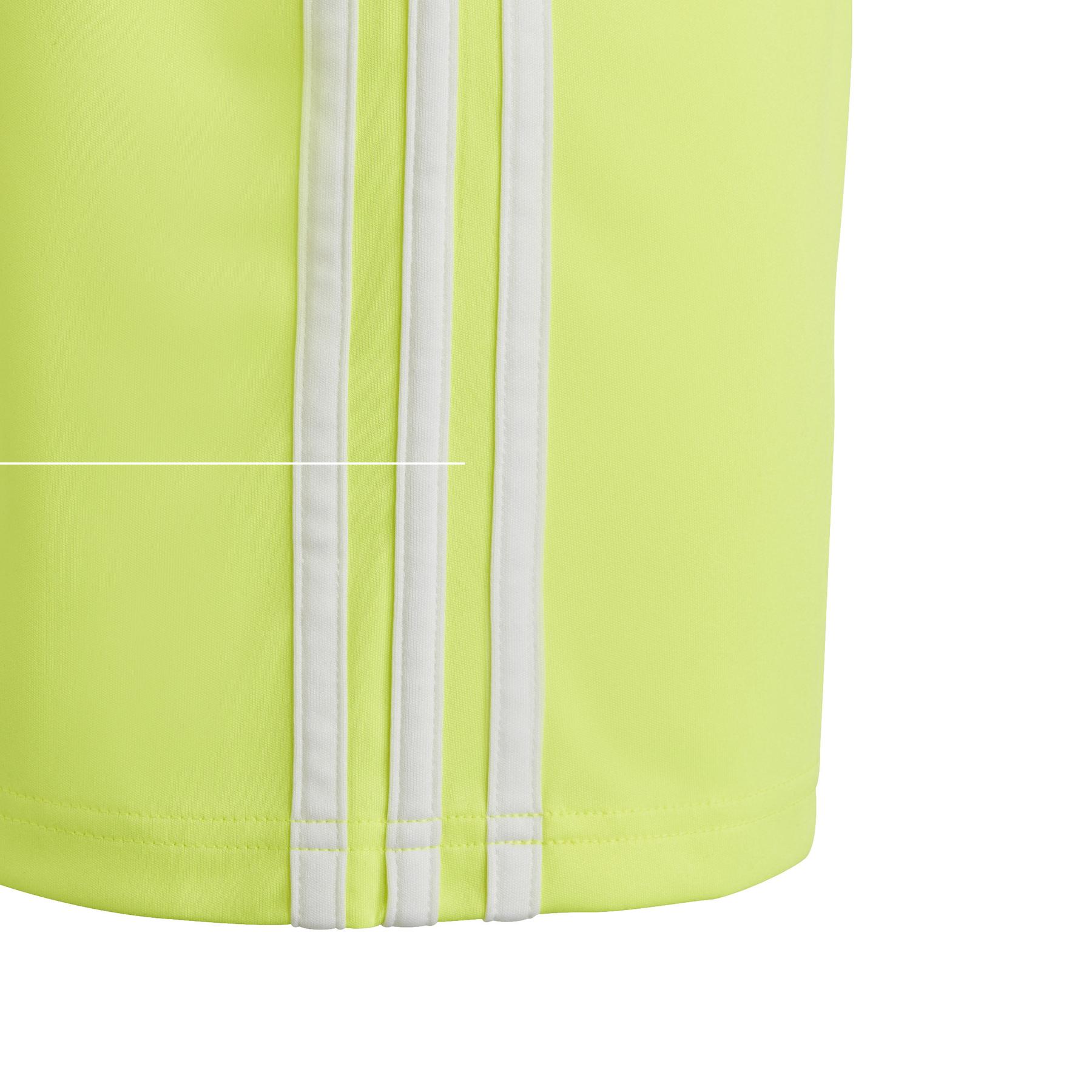 product/a/d/adidas_ib4936_6_apparel_photography_detail_view_3_white.jpg