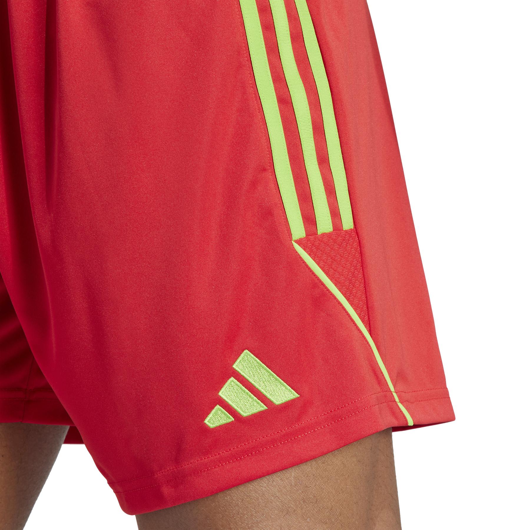 product/a/d/adidas_ib8090_6_apparel_on_model_detail_view_1_white.jpg