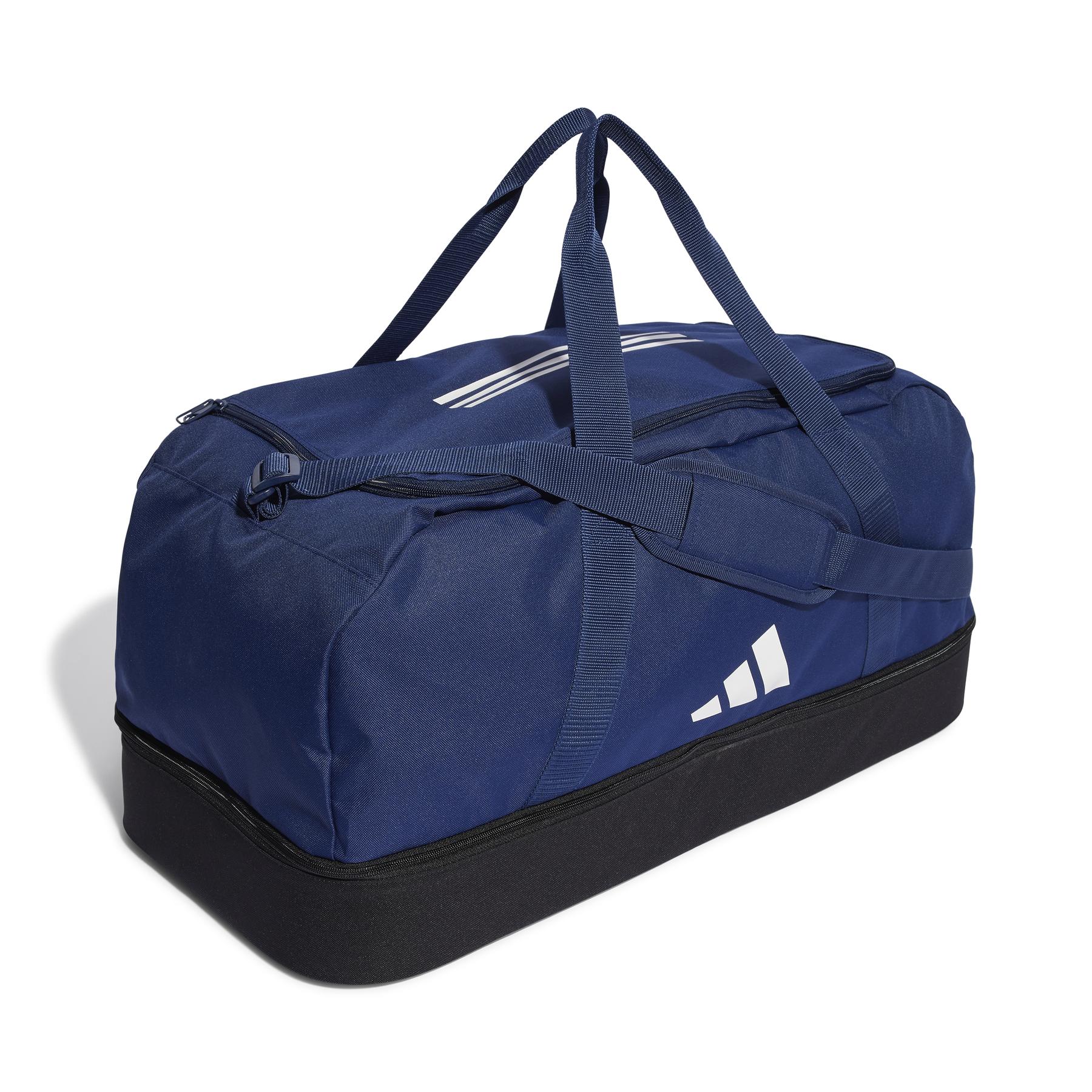 product/a/d/adidas_ib8652_3_hardware_photography_front_side_lateral_view_white.jpg
