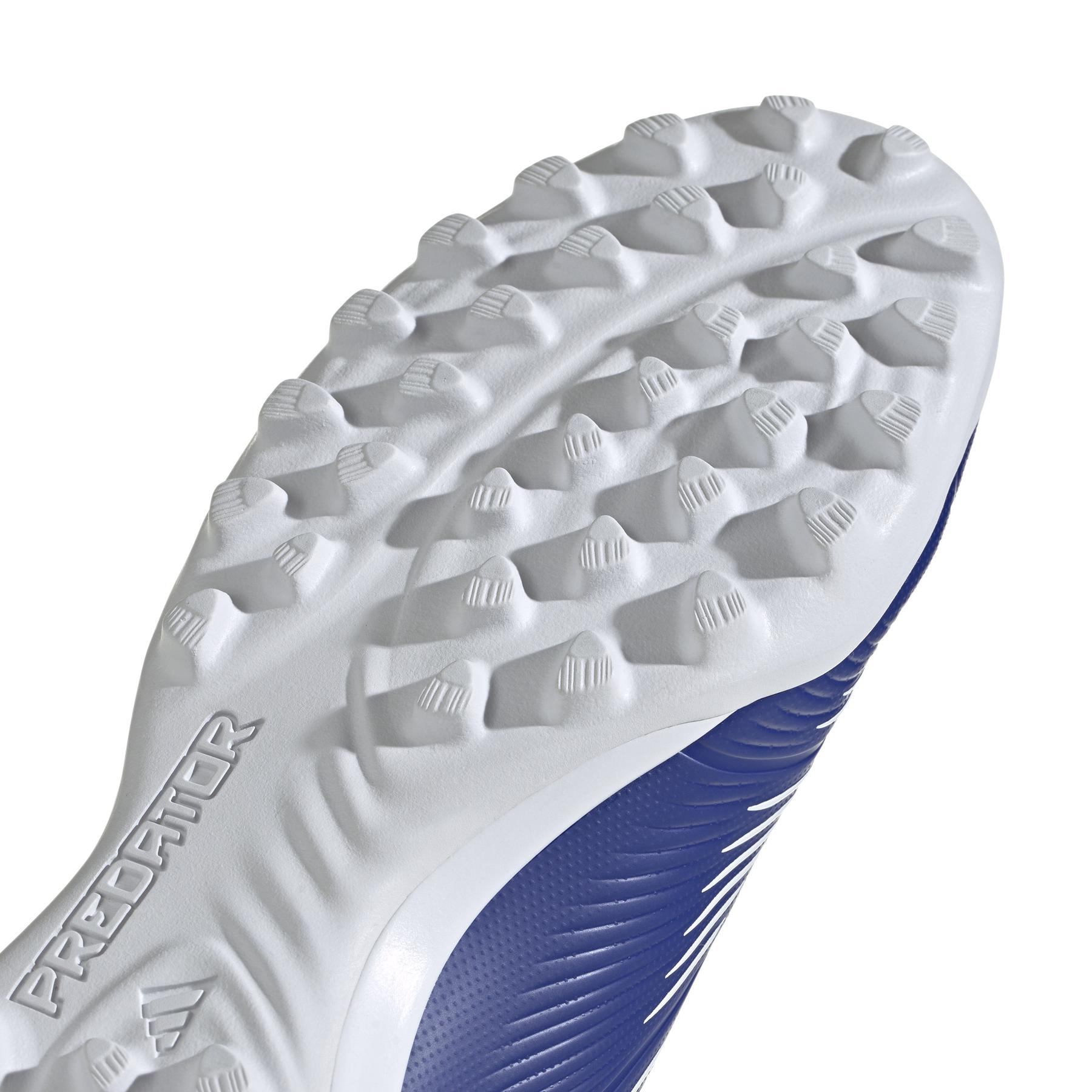 product/a/d/adidas_id0910_7_footwear_photography_detail_view_1_white-nw052424.jpg