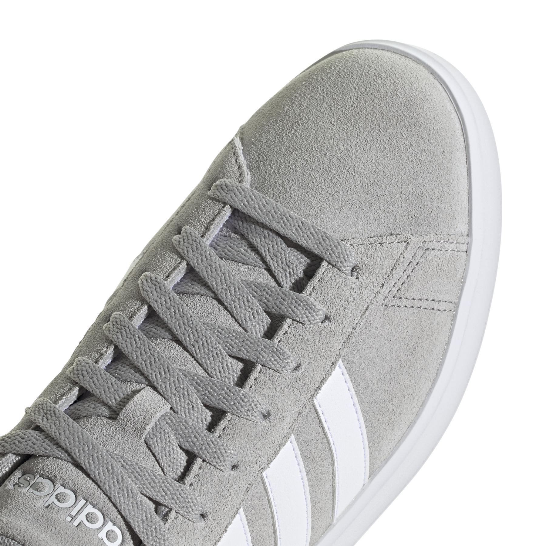 product/a/d/adidas_id2970_8_footwear_photography_detail_view_1_white.jpg