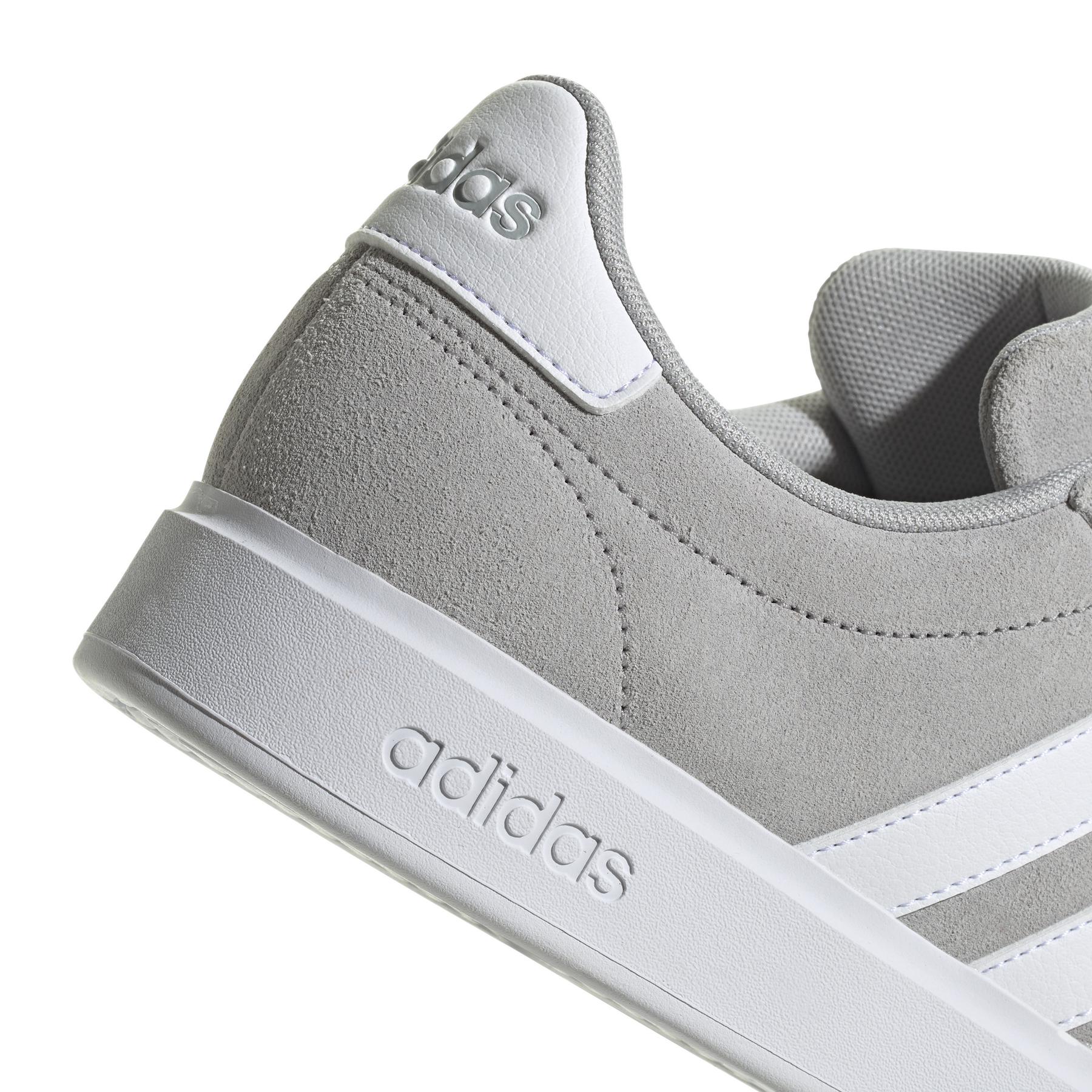 product/a/d/adidas_id2970_9_footwear_photography_detail_view_2_white.jpg