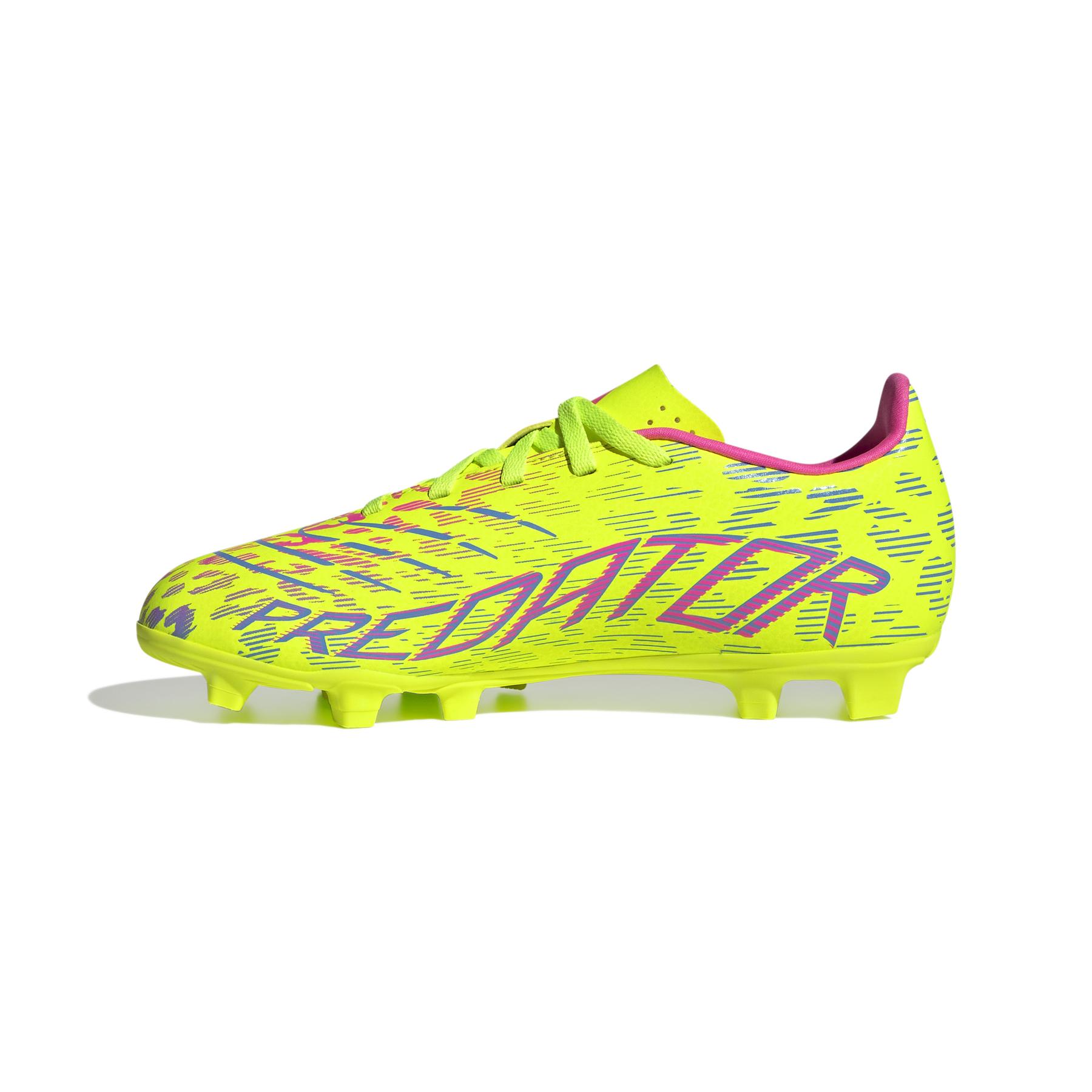 product/a/d/adidas_id3811_4_footwear_photography_side_medial_center_view_white.jpg