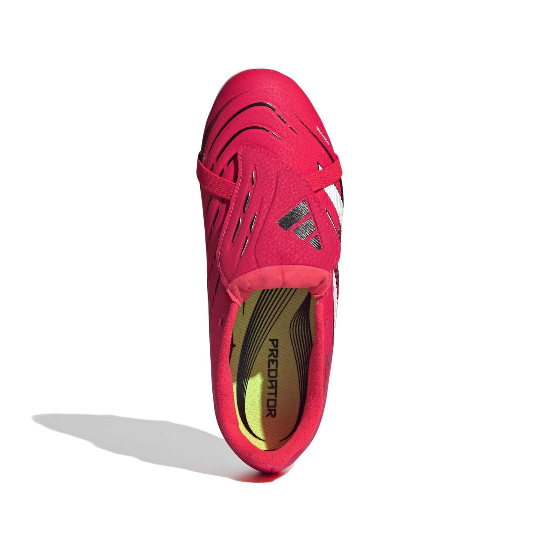 product/a/d/adidas_id3830_2_footwear_photography_top_portrait_view_white-nw091625.jpg